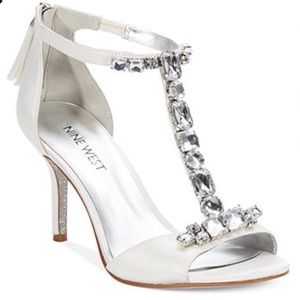 White Satin Nine West Peep Toe Heels Size 9M